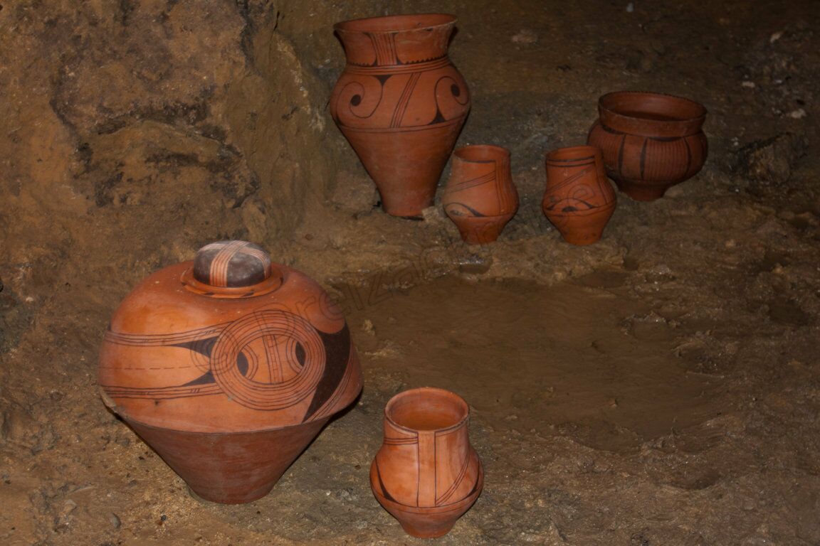 In der Werteba-Höhle bei Bilsche Solote, eine bedeutende Siedlung der Cucuteni-Trypillia-Kultur