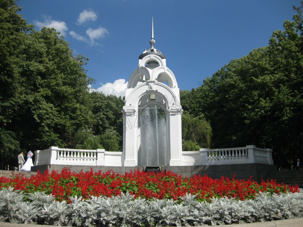 Der Brunnen Spiegelstrahl in Charkiw
