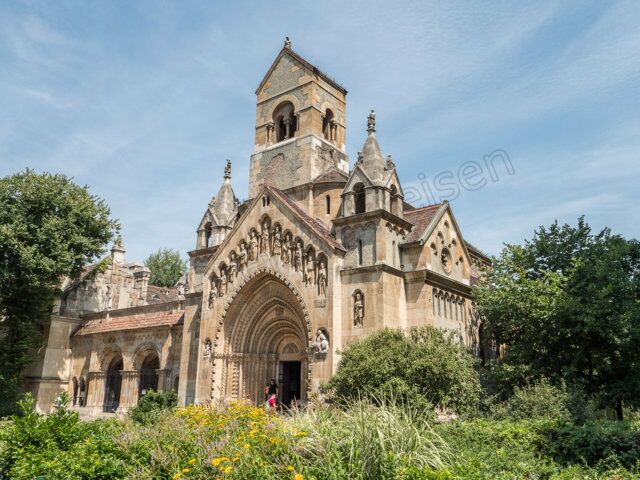 HU-Budapest-Burg-Vajdahunyad-Kirche-P1053757