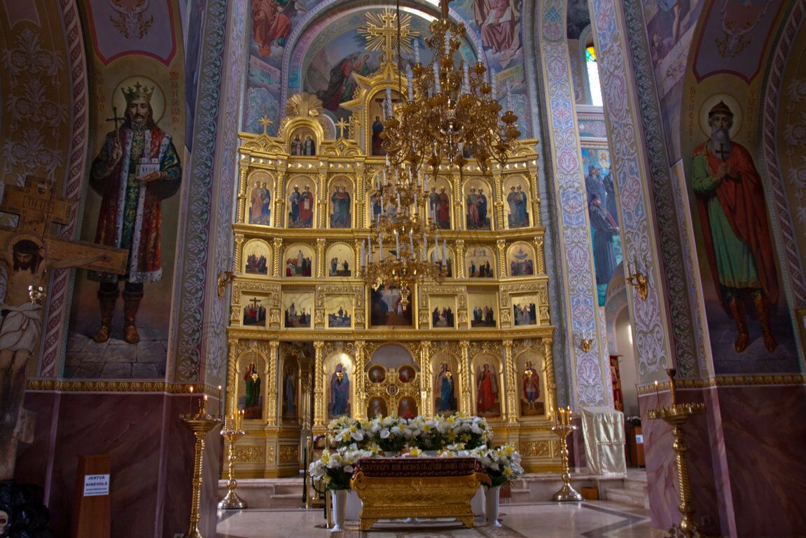  Die Winterkirche des Klosters Capriana
